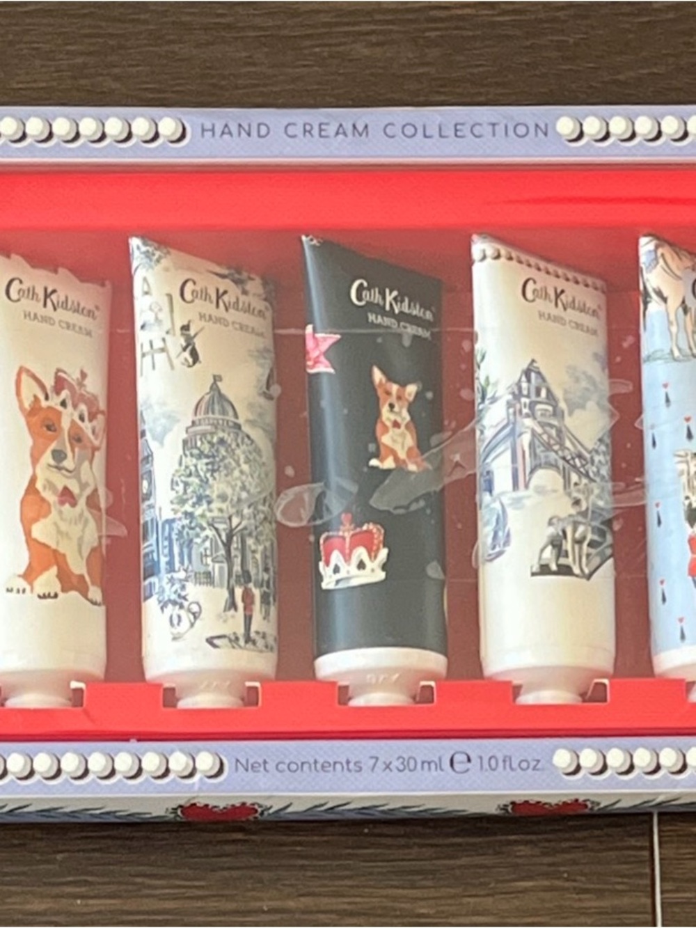 Cath Kidston London Tea Decorative Hand Cream Set in Black, Cream, White lot 7